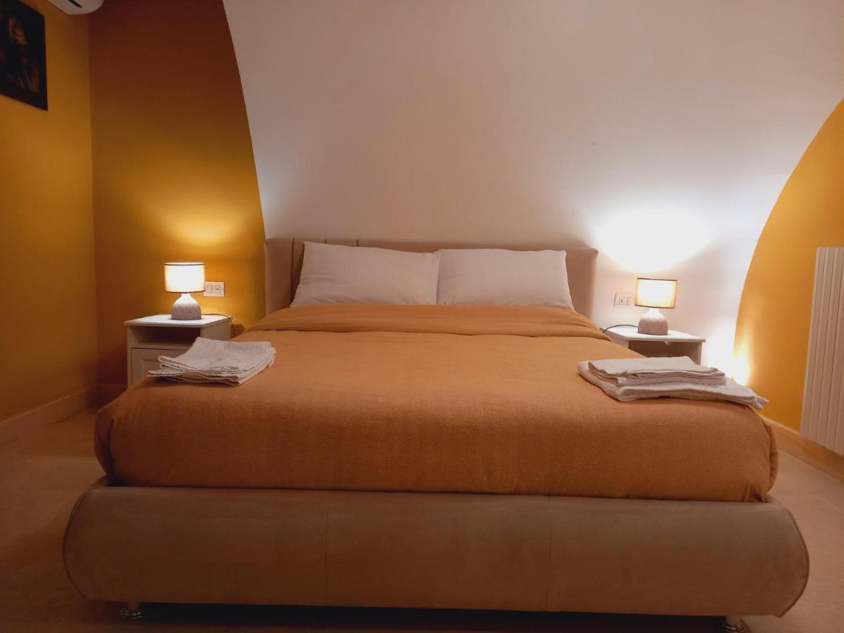 Le Petit Palais - Naples Bed and Breakfast Eksteriør billede